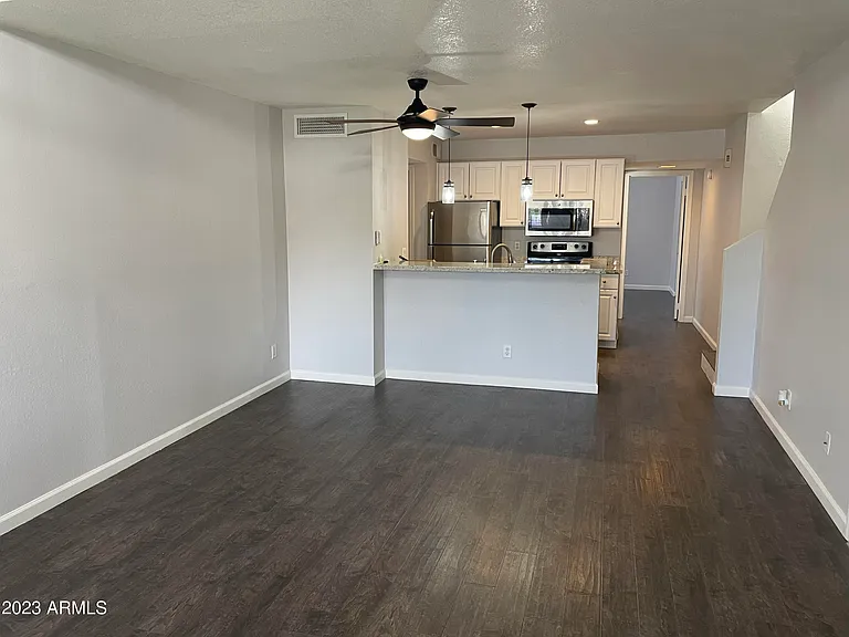 19820 N 13th Ave #206 — Photo 15