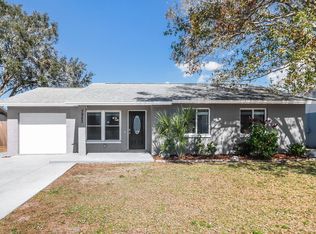 7983 Shadow Run Dr, Largo, FL 33773