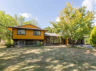 3607 N Molter Rd, Otis Orchards, WA 99027