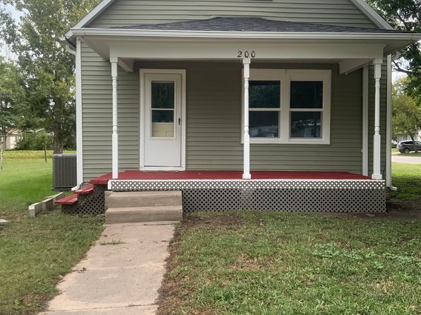 200 Walnut St