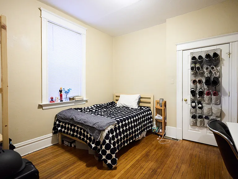 6145 Pershing Ave #1 — Photo 14