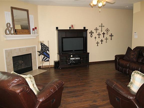 4th image of 11816 Porcupine Dr