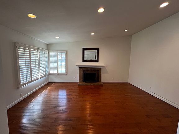 2nd image of 1234 Summersworth Pl