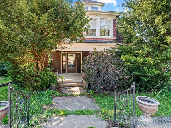209 Dinsmore Ave, Punxsutawney, PA 15767