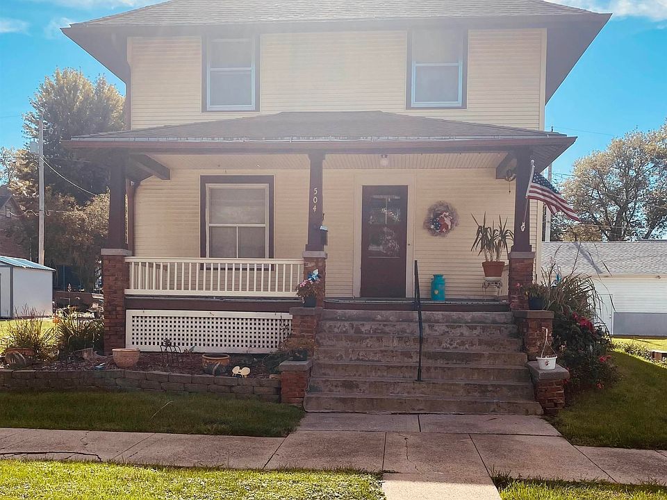 1st image of 504 E Joy St