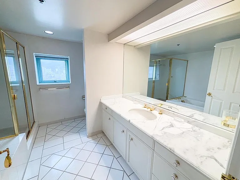 1341 Kapiolani Blvd #16A — Photo 11
