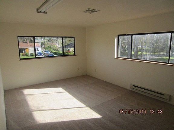 5th image of 5495 Fairlawn Dr SW