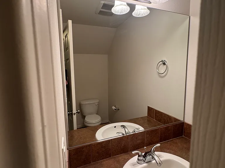 1413 SE 5th Way — Photo 6