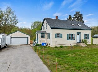 1090 New County Rd, Dayton, ME 04005