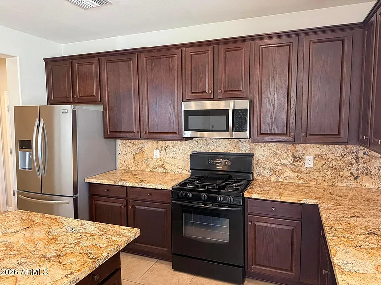 9237 W Coolbrook Ave — Photo 36