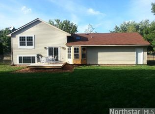2407 96th Ave N, Brooklyn Park, MN 55444