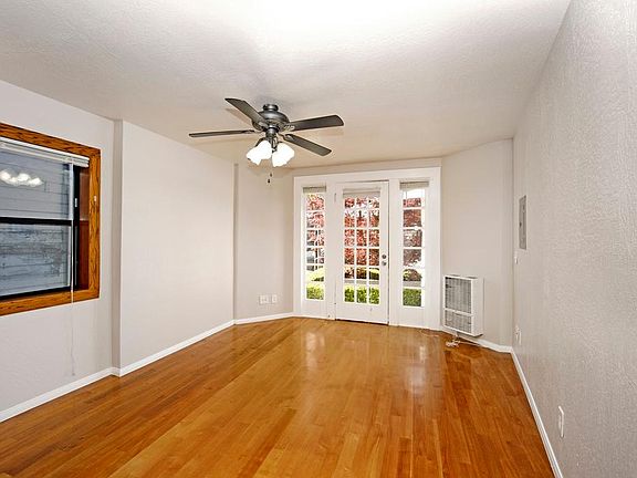 3rd image of 739 Santa Clara Ave #A