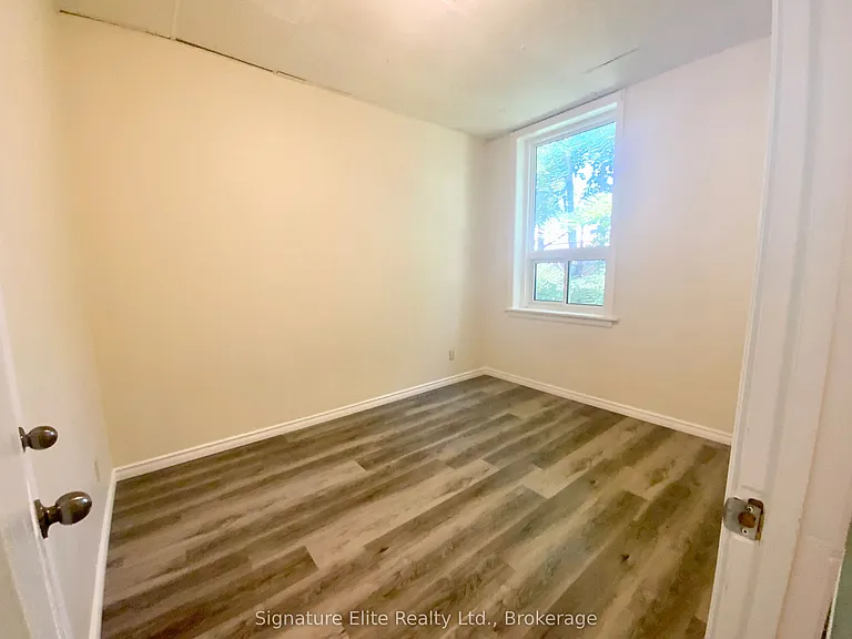 372 Darling St #11 — Photo 8