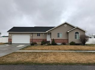 3141 N Highpoint Dr, Idaho Falls, ID 83401