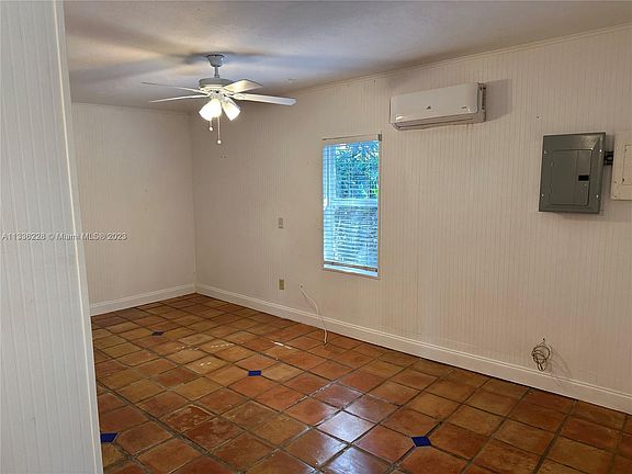 4th image of 2107 Alhambra Cir Unit 2107