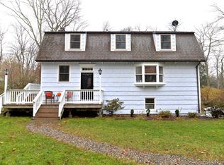 20 Stony Brook Cir, Trumbull, CT 06611