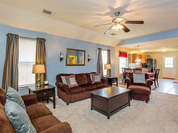 4th image of 19146 Moss Meadow Ln