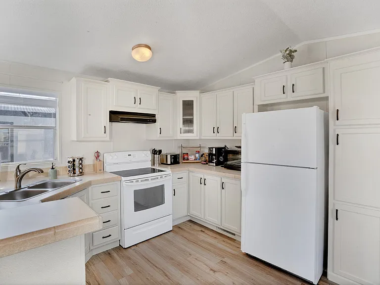 5880 Old Kirtland Hwy #6 — Photo 13