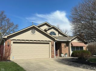 3322 Eden Village Dr, Carmel, IN 46033