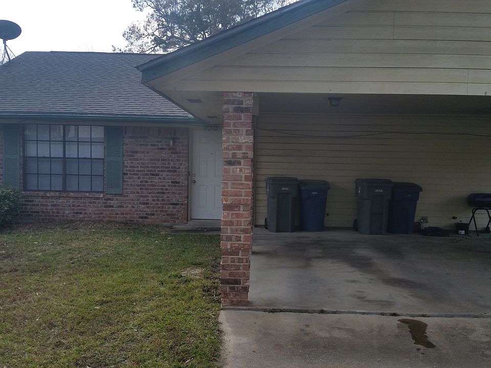 105 Shady Bend Front_12152015