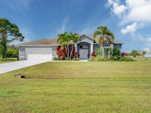 5816 NW Coosa Drive, Port St Lucie, FL 34986
