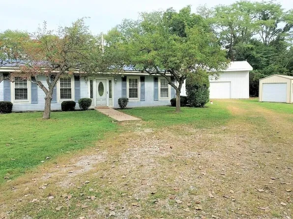 4695 Back St, Washington Court House, OH 43160