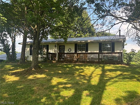 2nd image of 944 Hickman Rd