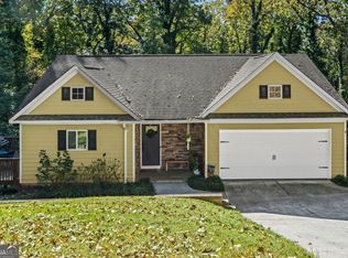 3675 Rosedale Cir, Gainesville, GA 30506