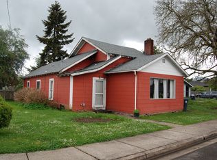 108 S 3rd St, Creswell, OR 97426