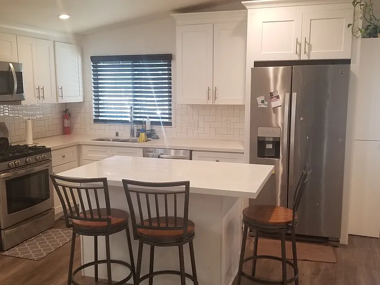 775 Beryl Pl — Photo 2