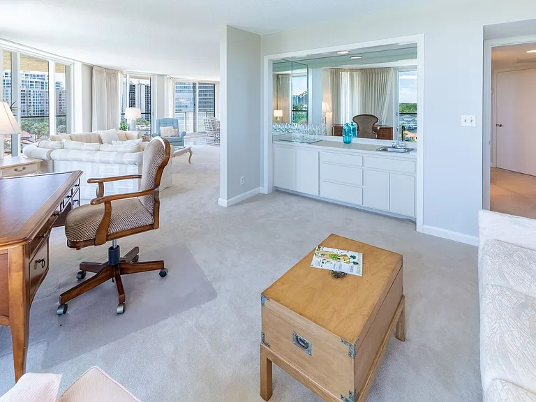 4901 Gulf Shore Blvd N #903 — Photo 16
