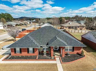 125 Clover Ridge Dr, Madison, AL 35758