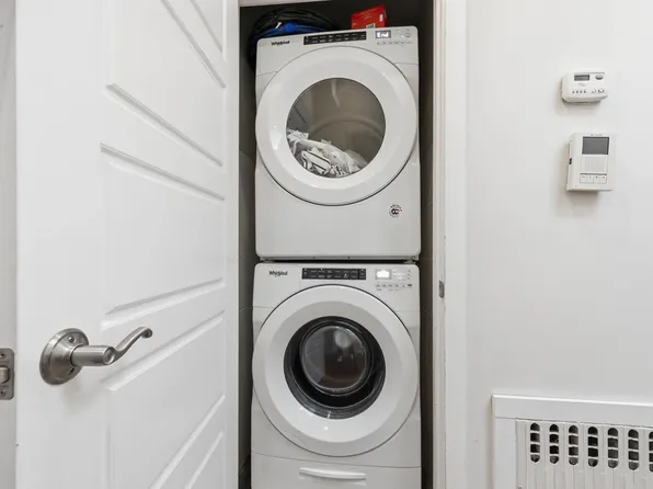 918 East 32nd Street image 22 of 24