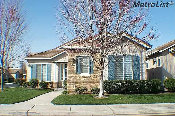 1653 Windy Cove Ln photo 1