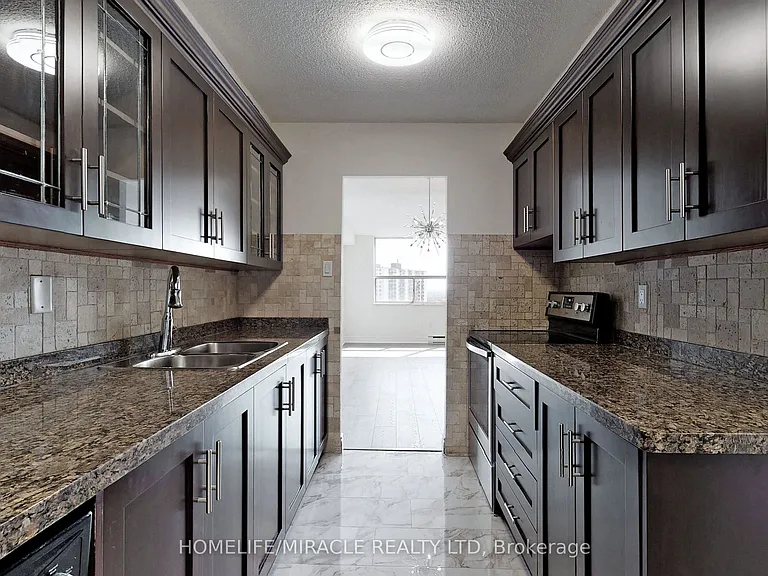 10 Tobermory Dr #1206 — Photo 16