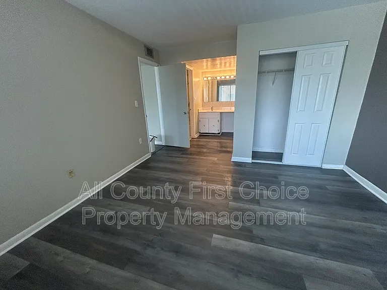 782 Village Lake Ter #203 — Photo 10