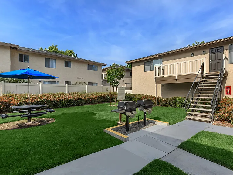 Ridgewood Village Apartment Homes — Photo 4