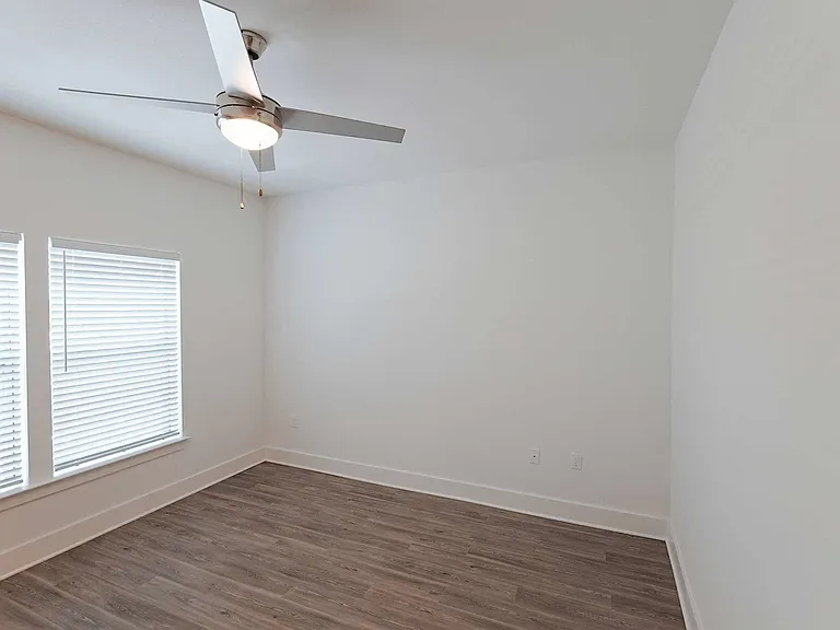 The Parian Luxury Apartments — Photo 48