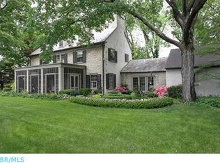 210 Stanbery Ave, Columbus, OH 43209