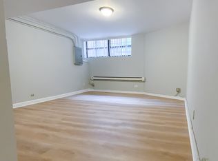 2888 N Clark St #G, Chicago, IL 60657