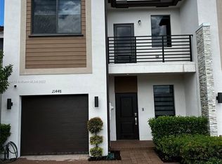 21448 NE 2nd Ct #21448, Miami, FL 33179