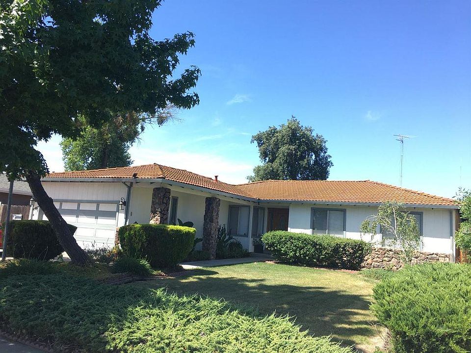 1st image of 4905 Hillsboro Way