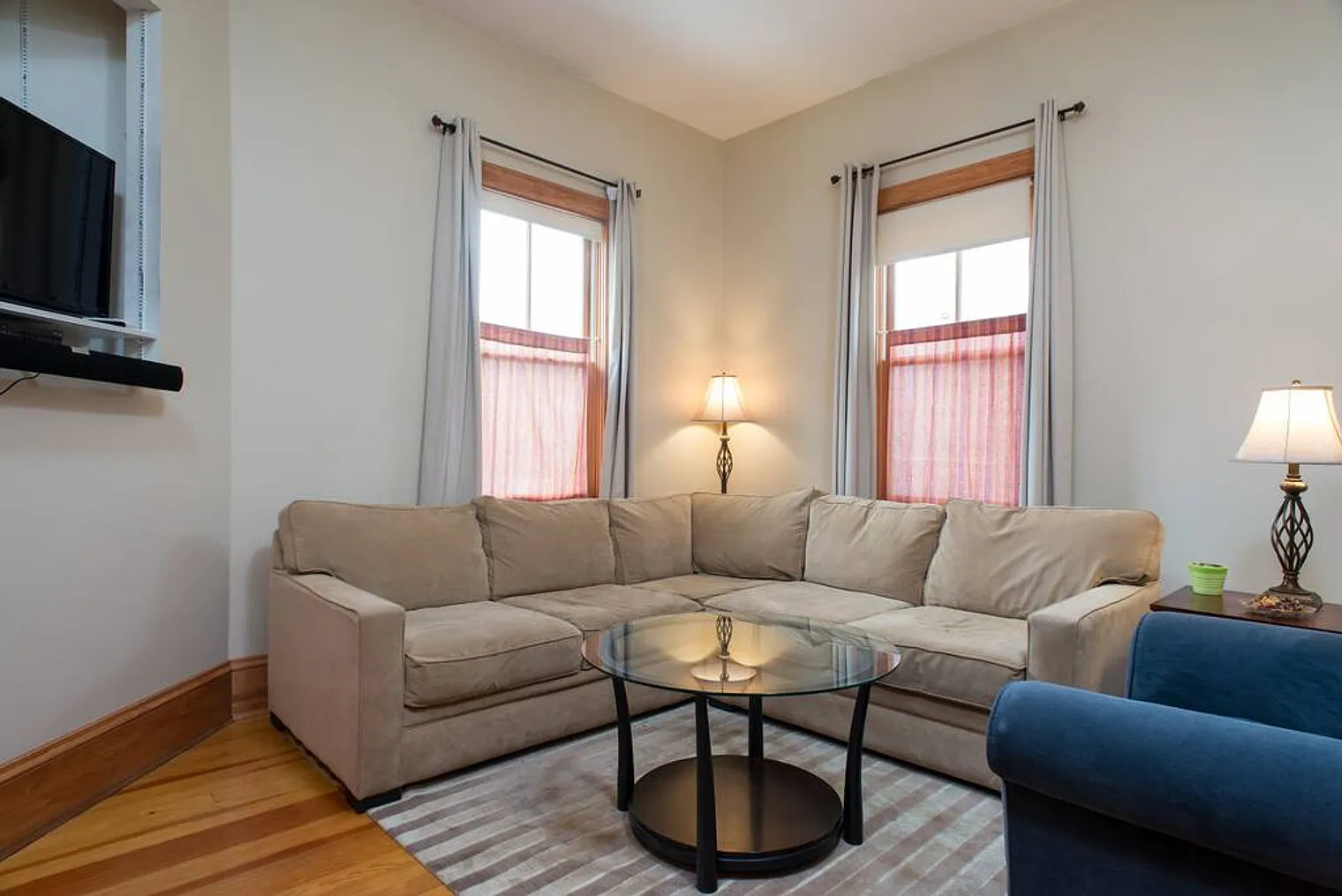 3 bed, 1.0 bath, $6,450 — Photo 1