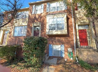 13164 Quail Creek Ln, Fairfax, VA 22033