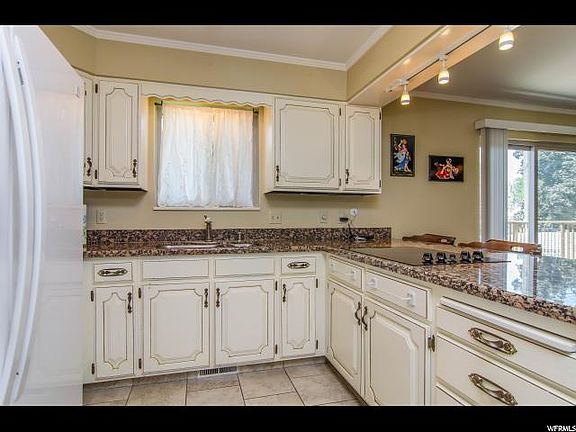 5th image of 2633 E Hillside Pines Cir