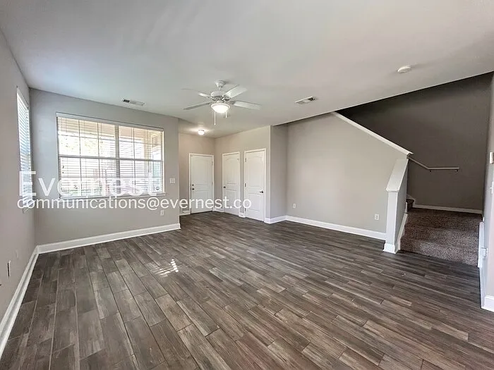 3917 Cannonsgate Ln — Photo 8