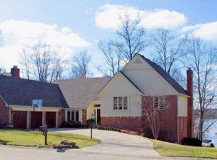 8352 Skipjack Dr, Indianapolis, IN