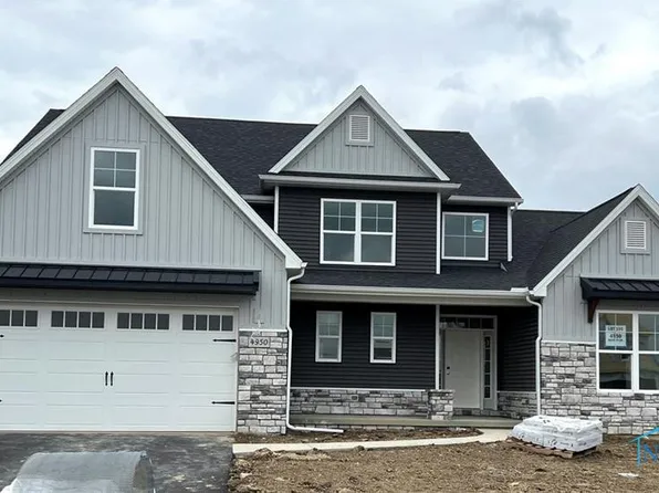 4950 Buckeye Dr, Monclova, OH 43542