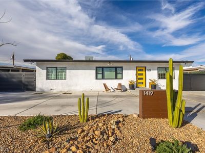 1419 E Oakey Blvd, Las Vegas, NV, 89104