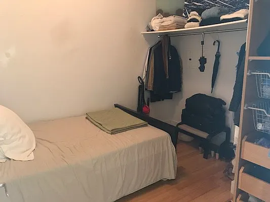 Rented by Premier Metro Realty Corp | media 12